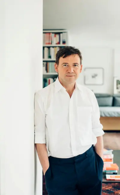 Kuva kirjailijasta David Nicholls