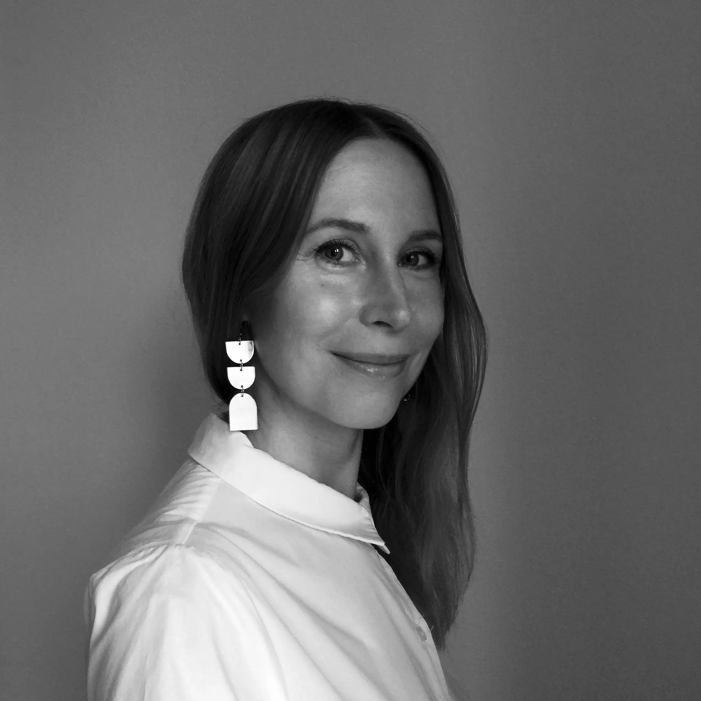 https://otava.fi/wp-content/uploads/2016/06/ninapirhonen21-bw-1.webp