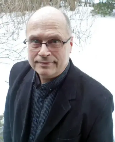 Kuva kirjailijasta Markku Salomaa