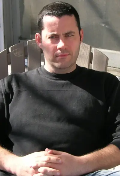 Kuva kirjailijasta Adrian McKinty