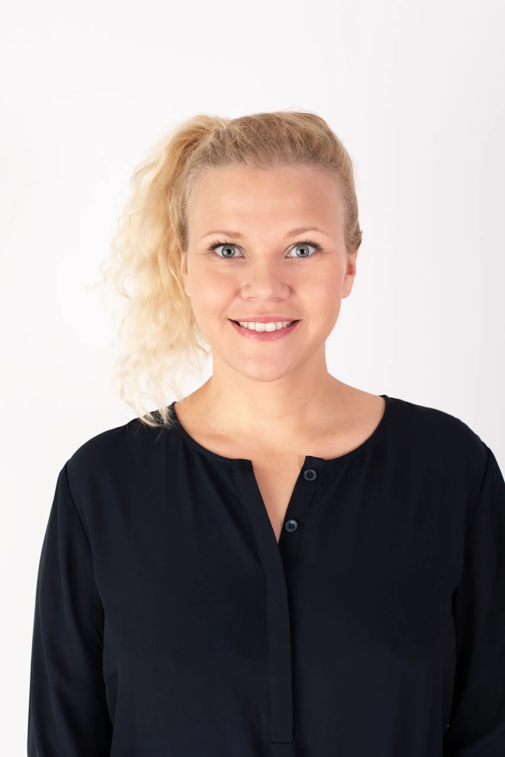https://otava.fi/wp-content/uploads/2021/04/Susanna_Silvander-Rosti_Linda_Achren-1-scaled.webp