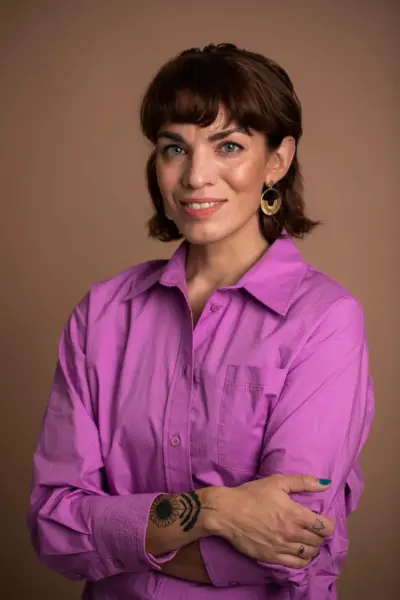 Kuva kirjailijasta Saara Obele