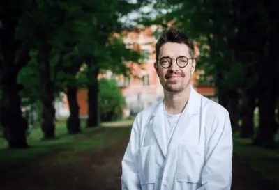 Kuva kirjailijasta Atte Virolainen