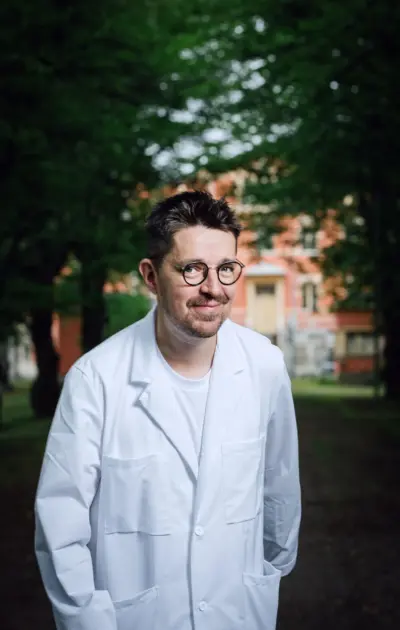 Kuva kirjailijasta Atte Virolainen