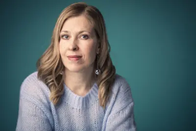 Kuva kirjailijasta Elina Kilkku