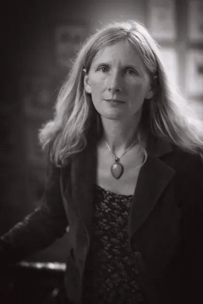 Kuva kirjailijasta Samantha Harvey