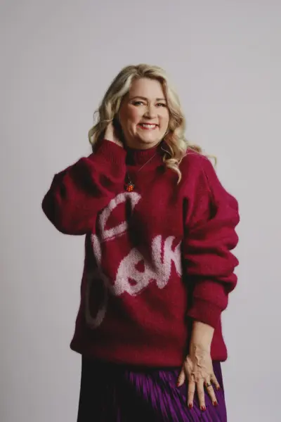 Kuva kirjailijasta Tiia Koivusalo