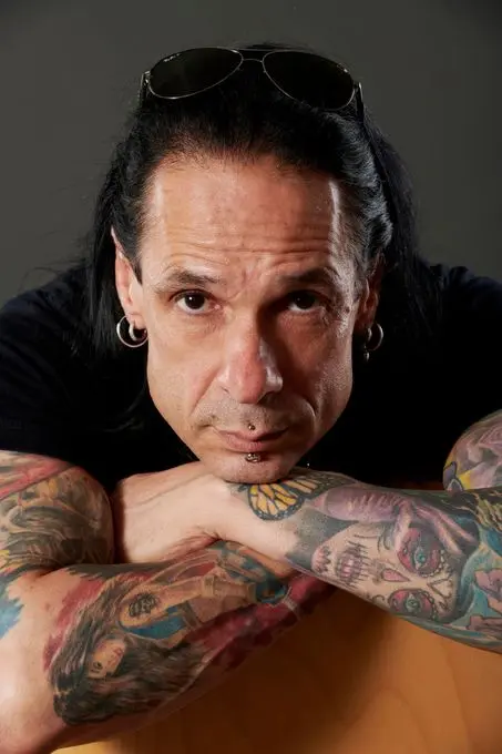 Uskallatko astua Kuolleiden galleriaan? Chris Carterin uutuustrillerissä murhasta tulee tappavaa taidetta